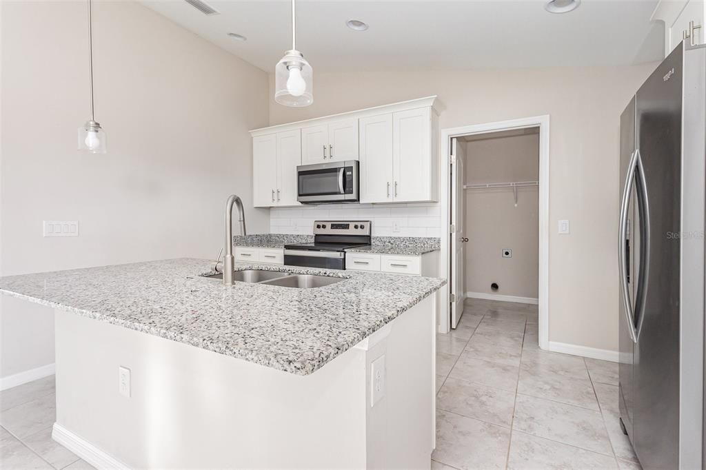 For Sale: $269,950 (3 beds, 2 baths, 1321 Square Feet)