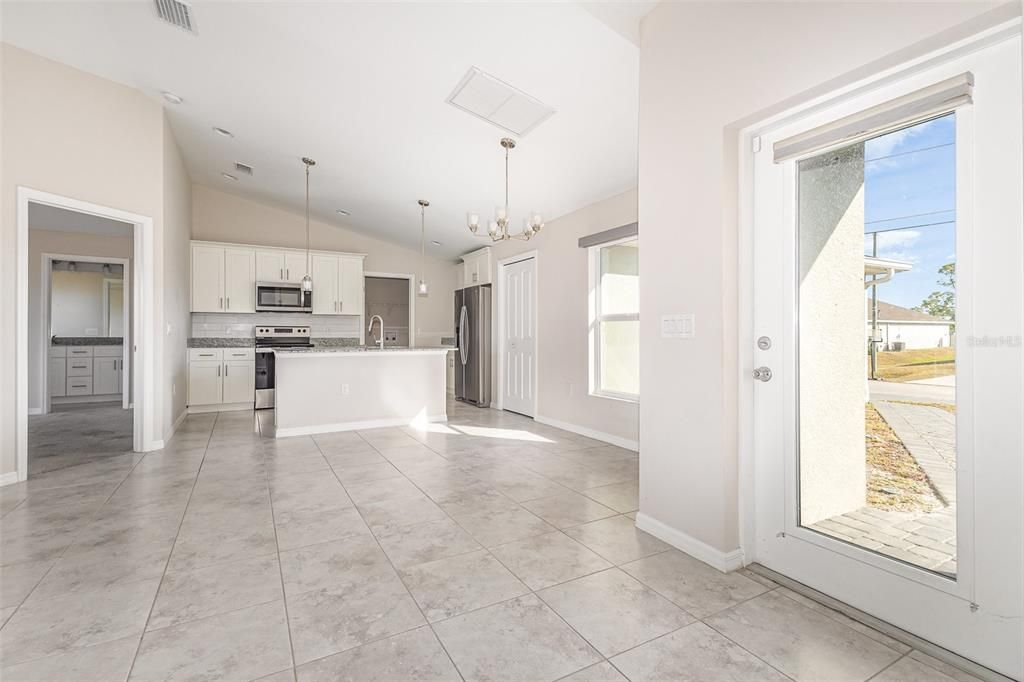 For Sale: $269,950 (3 beds, 2 baths, 1321 Square Feet)