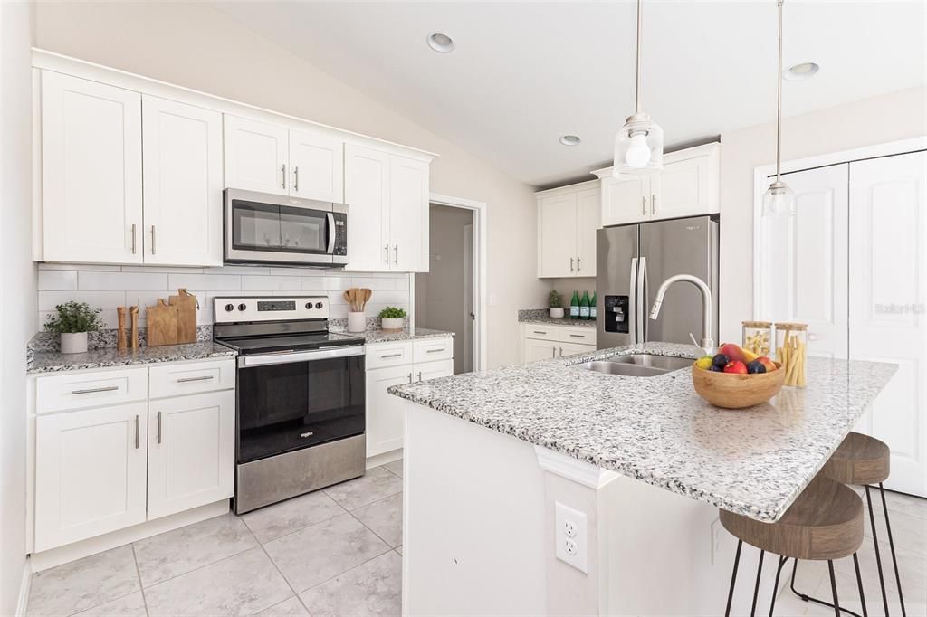 For Sale: $269,950 (3 beds, 2 baths, 1321 Square Feet)