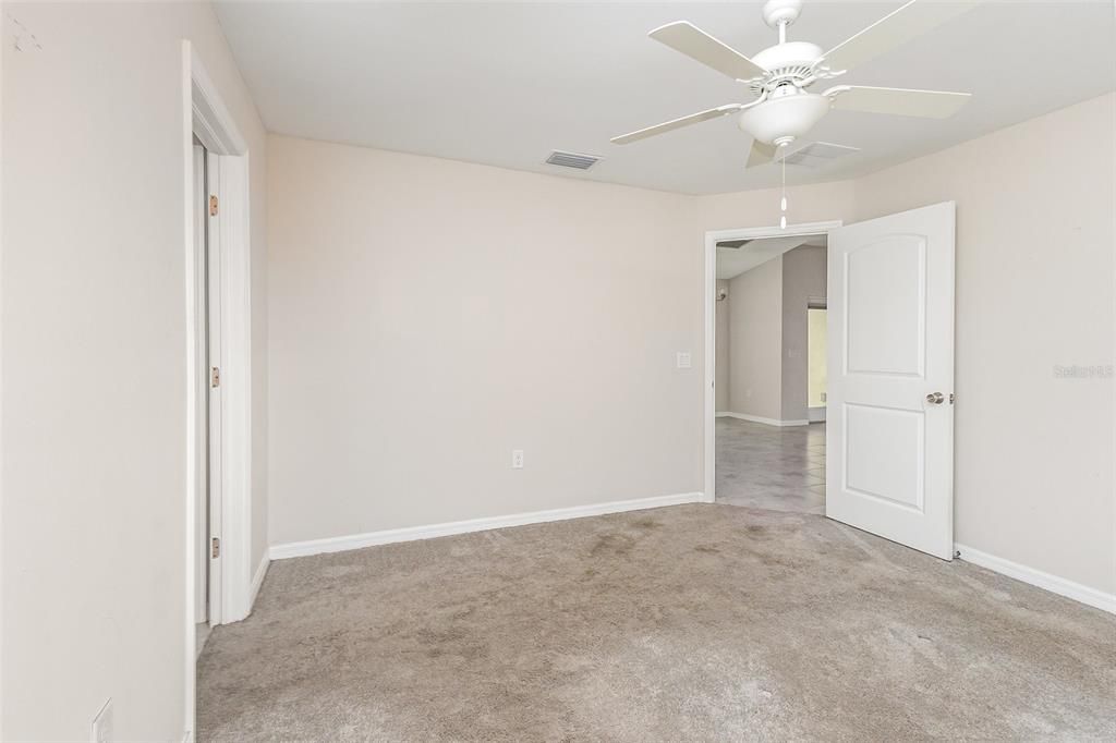 For Sale: $269,950 (3 beds, 2 baths, 1321 Square Feet)