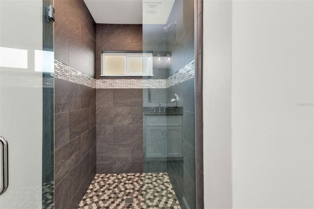 For Sale: $339,000 (3 beds, 2 baths, 1502 Square Feet)