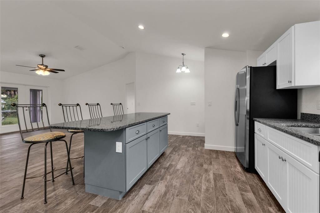 For Sale: $339,000 (3 beds, 2 baths, 1502 Square Feet)