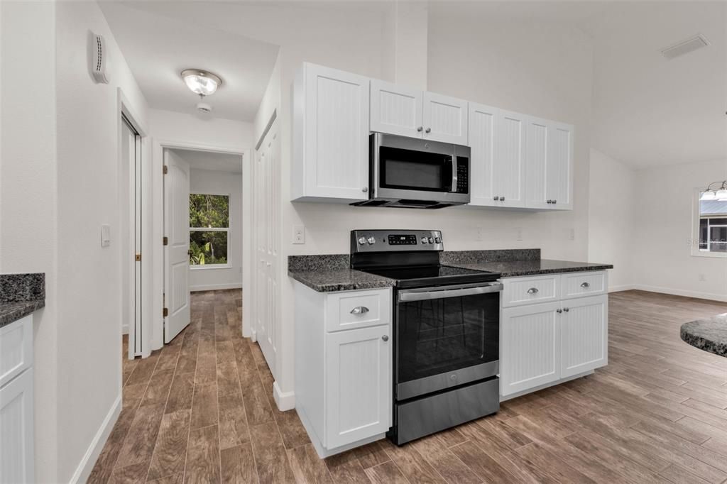 For Sale: $339,000 (3 beds, 2 baths, 1502 Square Feet)