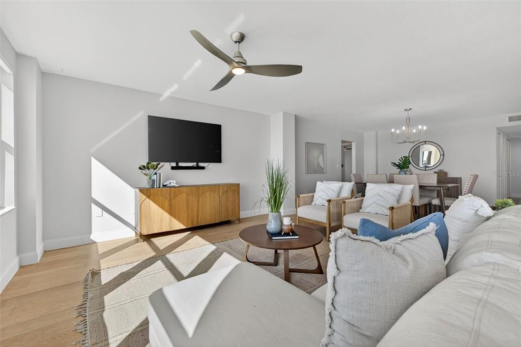 合同活跃: $415,000 (2 贝兹, 2 浴室, 1740 平方英尺)