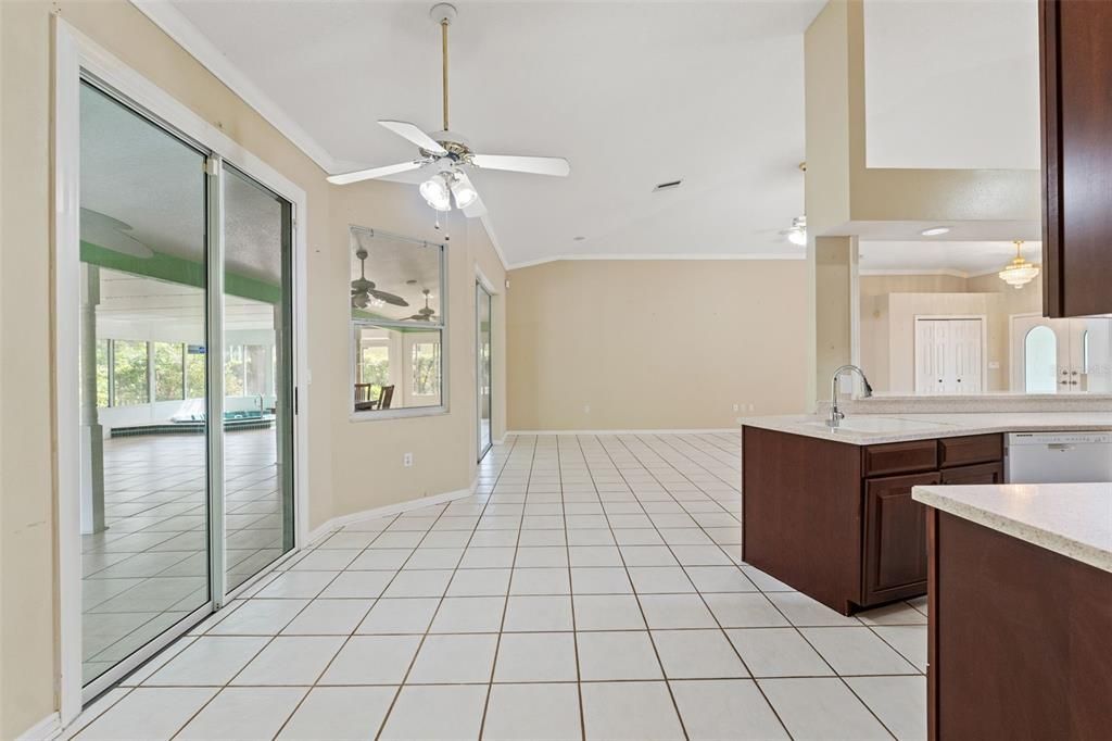 For Sale: $405,000 (3 beds, 2 baths, 1946 Square Feet)