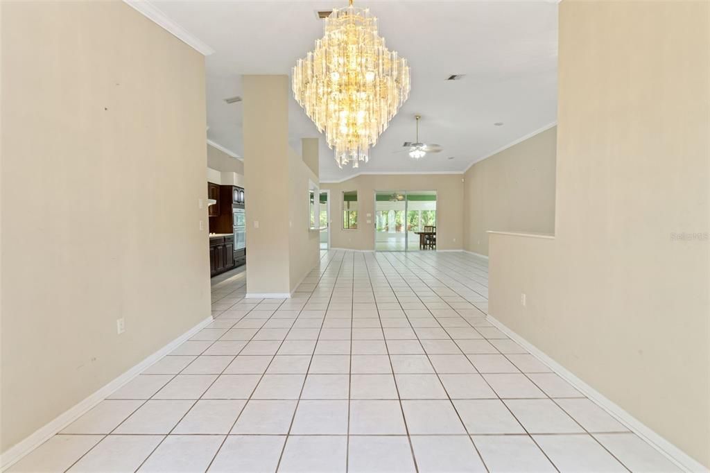 For Sale: $405,000 (3 beds, 2 baths, 1946 Square Feet)