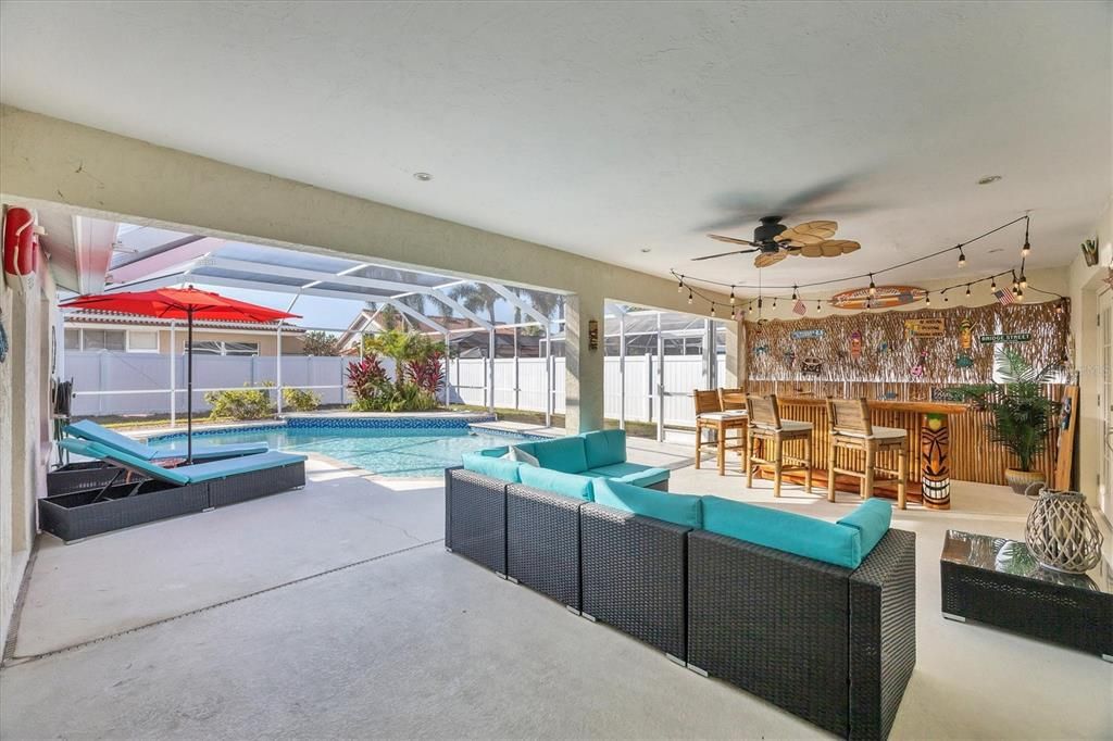 待售: $520,000 (4 贝兹, 2 浴室, 2144 平方英尺)