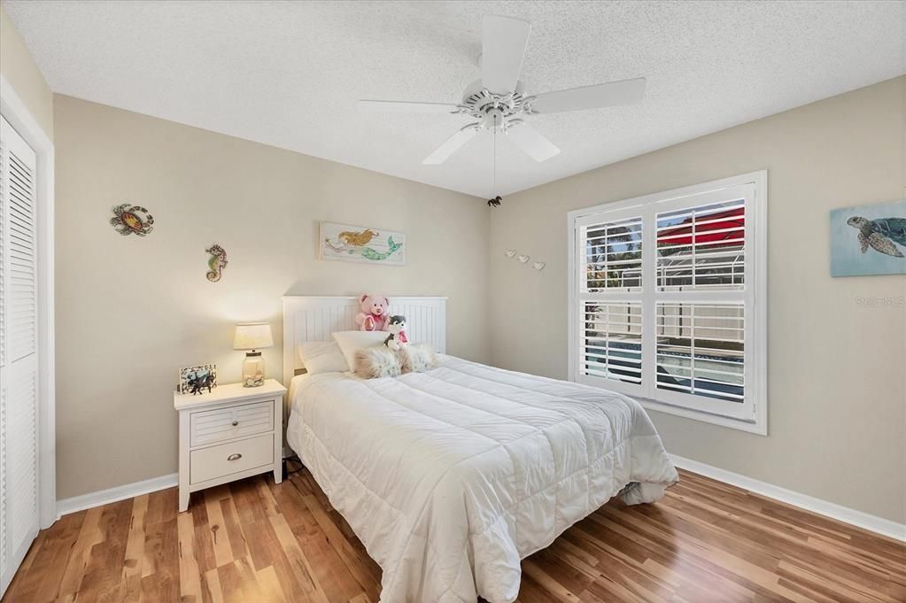 待售: $520,000 (4 贝兹, 2 浴室, 2144 平方英尺)