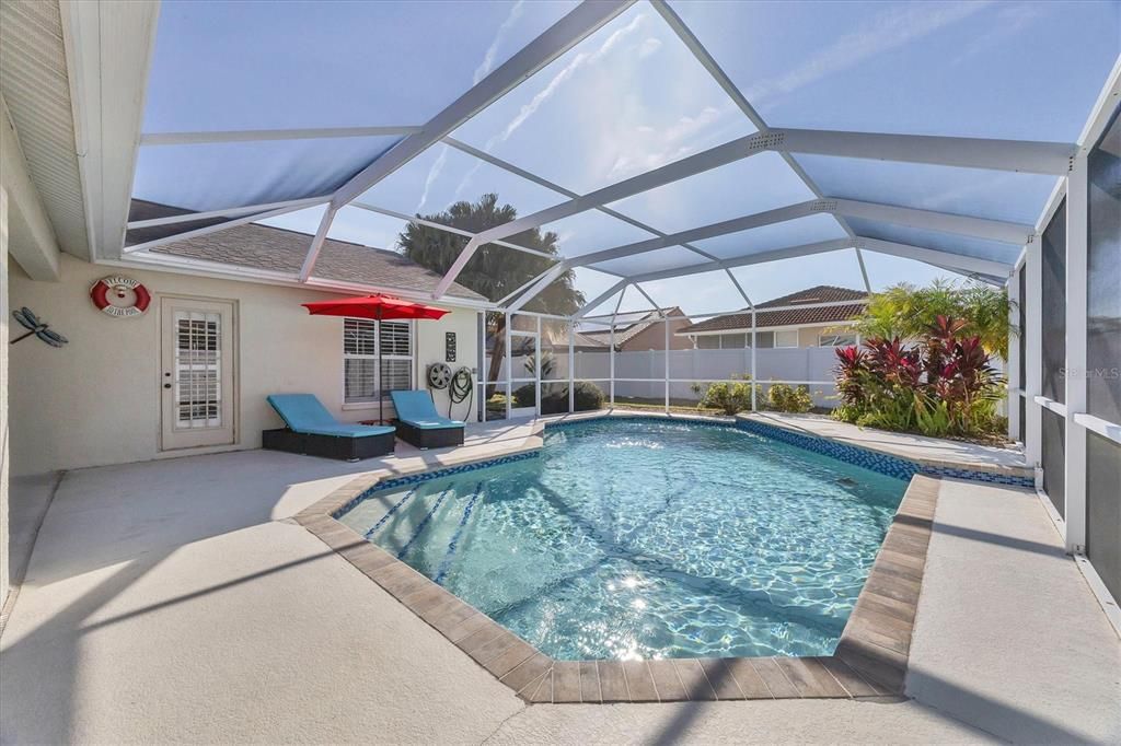 待售: $520,000 (4 贝兹, 2 浴室, 2144 平方英尺)