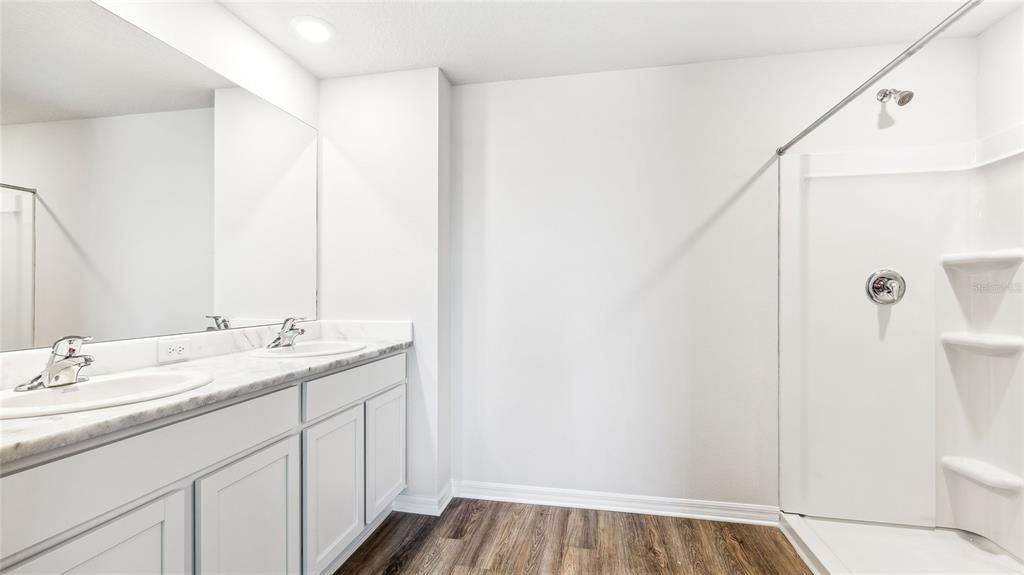 For Sale: $411,990 (5 beds, 3 baths, 2447 Square Feet)