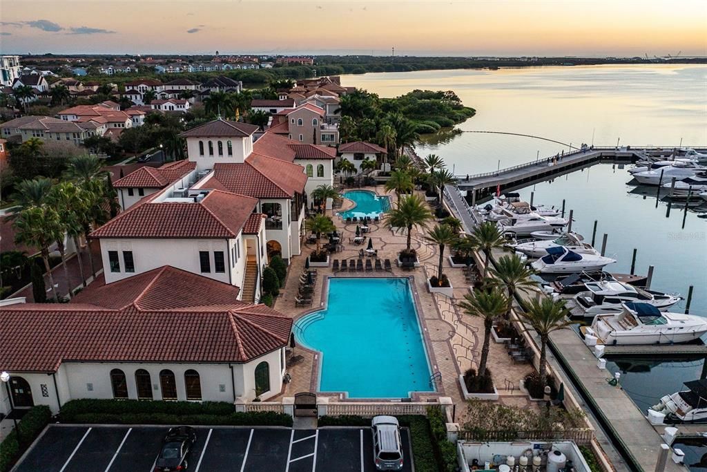 For Rent: $5,200 (3 beds, 3 baths, 2262 Square Feet)