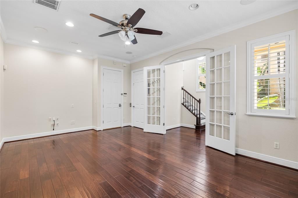 For Rent: $5,200 (3 beds, 3 baths, 2262 Square Feet)