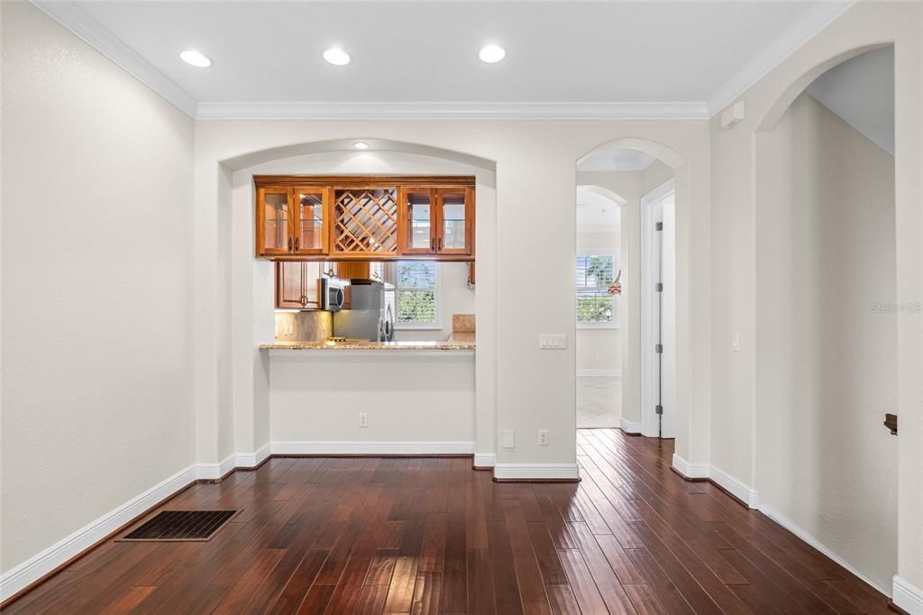 For Rent: $5,200 (3 beds, 3 baths, 2262 Square Feet)