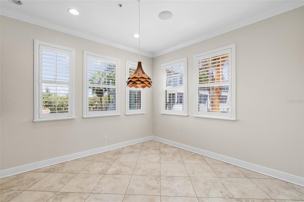 For Rent: $5,200 (3 beds, 3 baths, 2262 Square Feet)