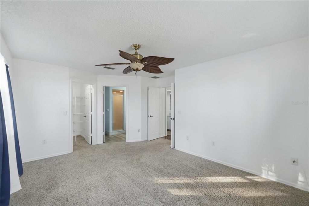 For Sale: $189,000 (2 beds, 2 baths, 1238 Square Feet)