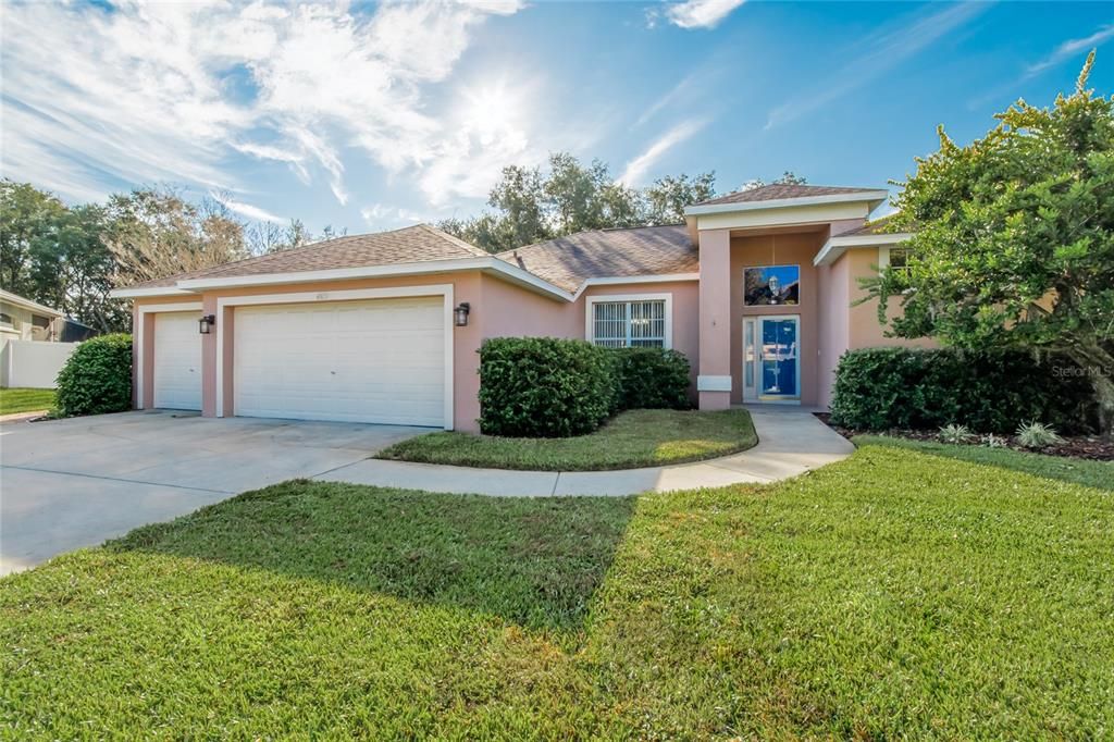 Active With Contract: $525,000 (4 beds, 3 baths, 2328 Square Feet)