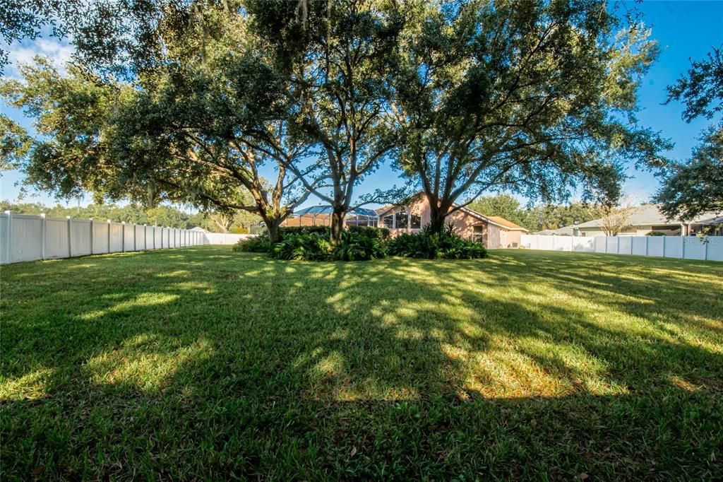 Active With Contract: $525,000 (4 beds, 3 baths, 2328 Square Feet)