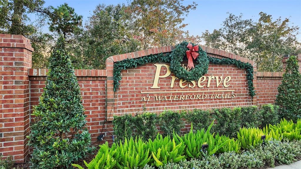 На продажу: $455,000 (4 спален, 2 ванн, 1972 Квадратных фут)