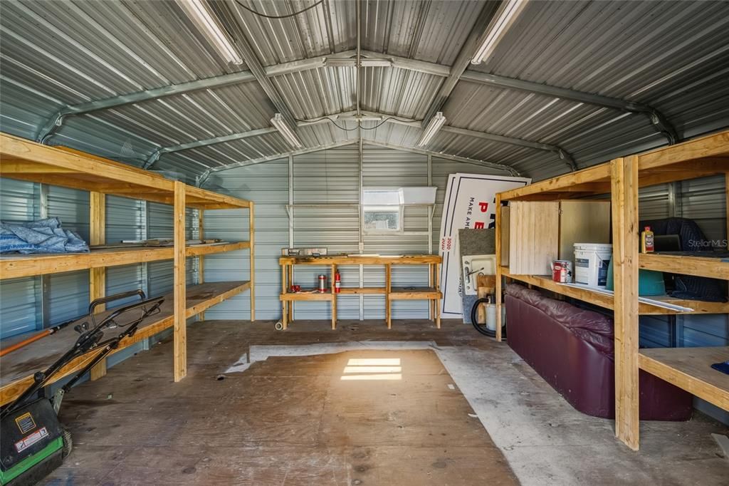 For Sale: $399,900 (2 beds, 2 baths, 1275 Square Feet)