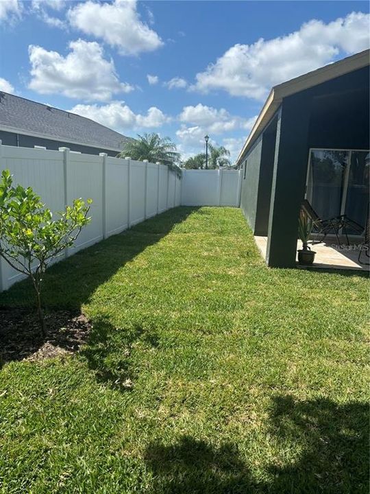 For Sale: $439,900 (4 beds, 2 baths, 1685 Square Feet)