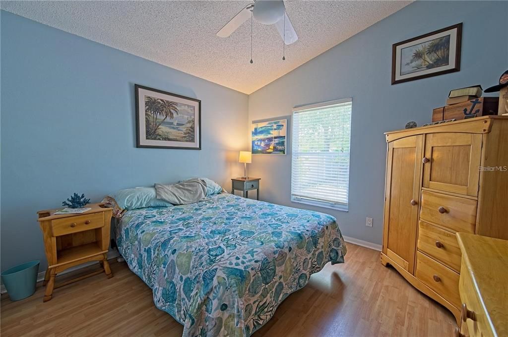 For Sale: $439,900 (4 beds, 2 baths, 1685 Square Feet)