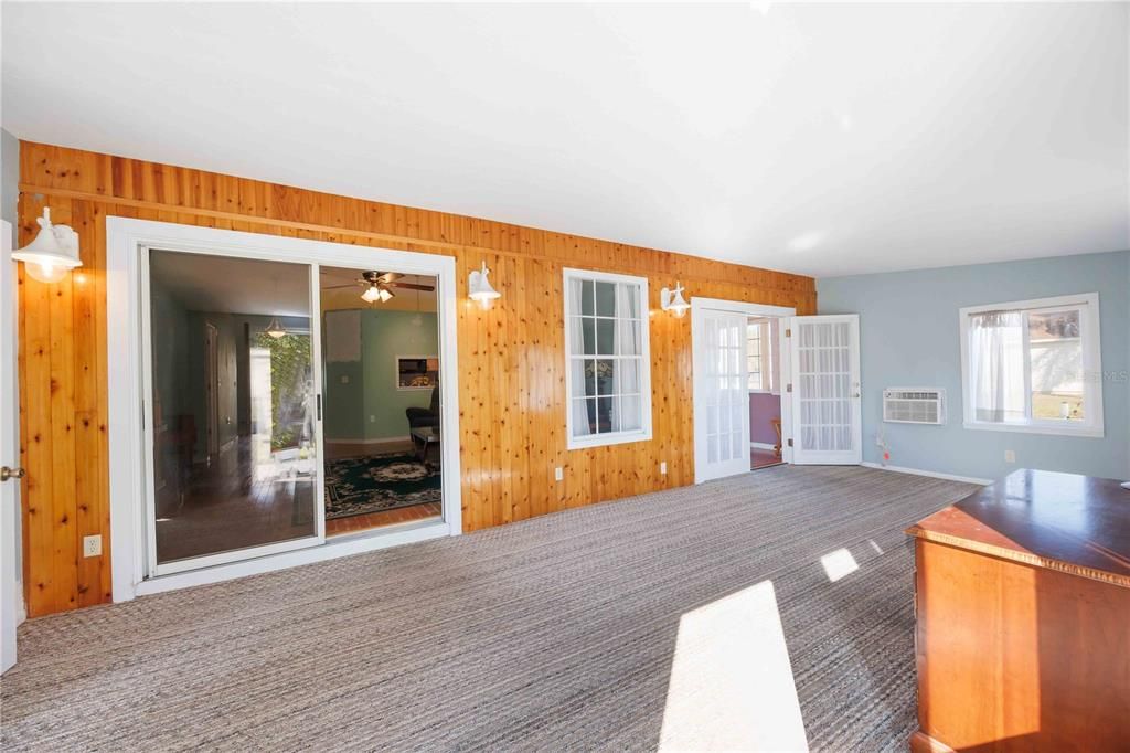 На продажу: $385,000 (2 спален, 2 ванн, 1712 Квадратных фут)