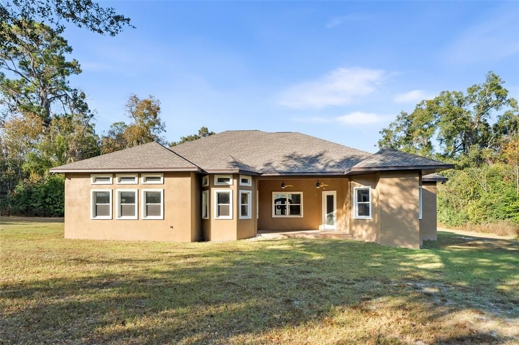 En Venta: $845,000 (3 camas, 3 baños, 3478 Pies cuadrados)