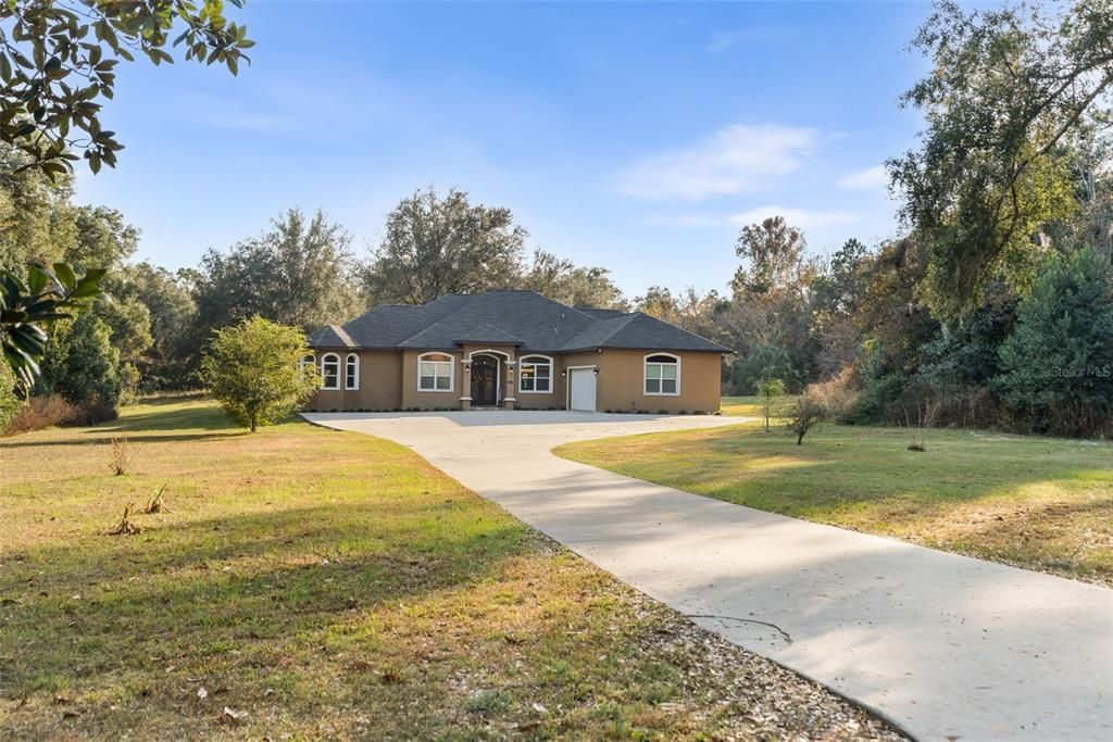 En Venta: $845,000 (3 camas, 3 baños, 3478 Pies cuadrados)