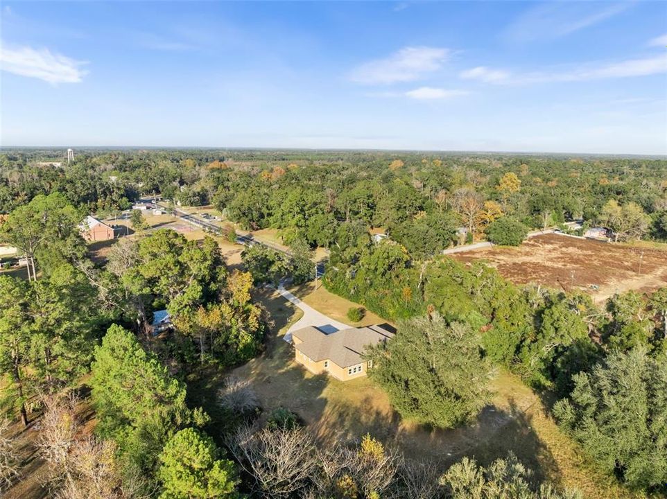 En Venta: $845,000 (3 camas, 3 baños, 3478 Pies cuadrados)