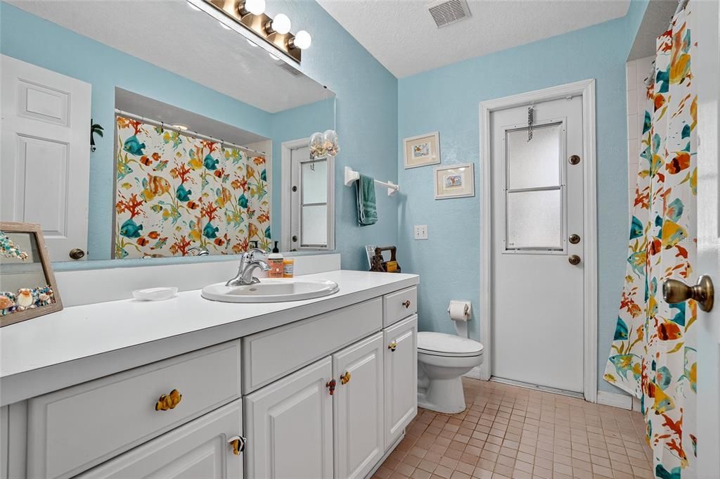 На продажу: $500,000 (3 спален, 2 ванн, 1992 Квадратных фут)