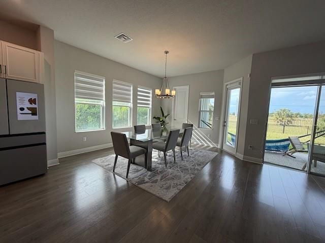 For Sale: $830,000 (4 beds, 3 baths, 3085 Square Feet)