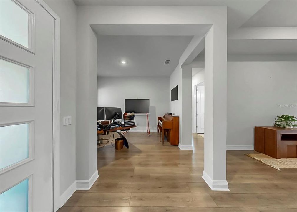 На продажу: $830,000 (4 спален, 3 ванн, 3085 Квадратных фут)