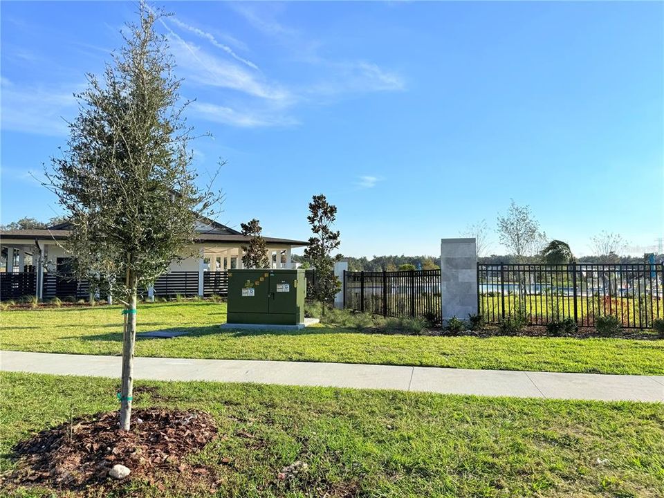 En Venta: $300,000 (3 camas, 2 baños, 1624 Pies cuadrados)