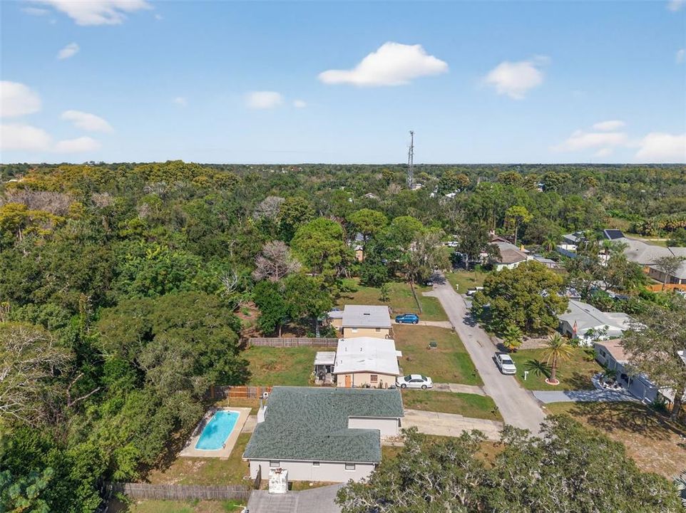 На продажу: $310,000 (2 спален, 2 ванн, 1335 Квадратных фут)