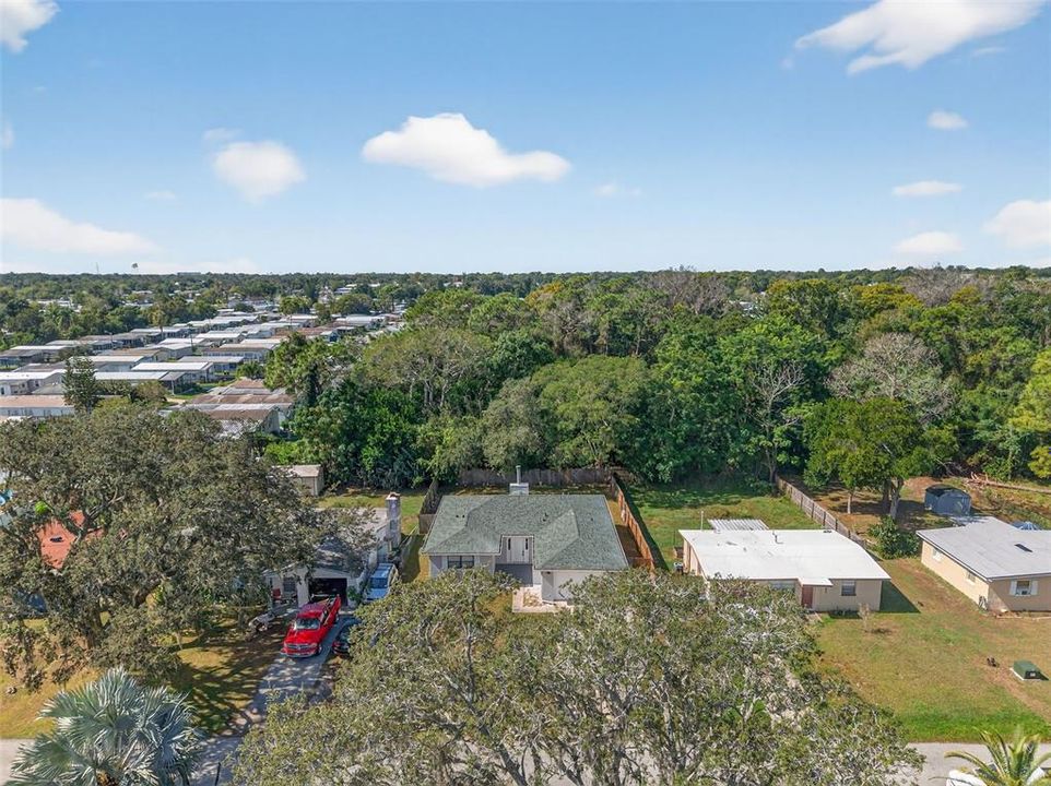 На продажу: $310,000 (2 спален, 2 ванн, 1335 Квадратных фут)