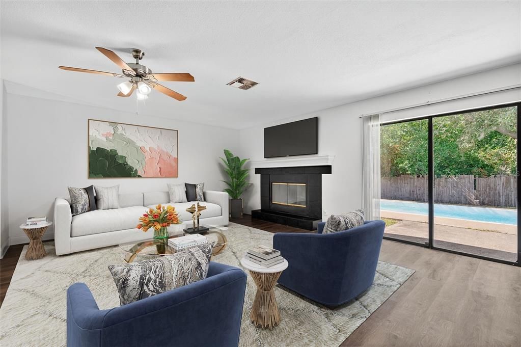 На продажу: $310,000 (2 спален, 2 ванн, 1335 Квадратных фут)