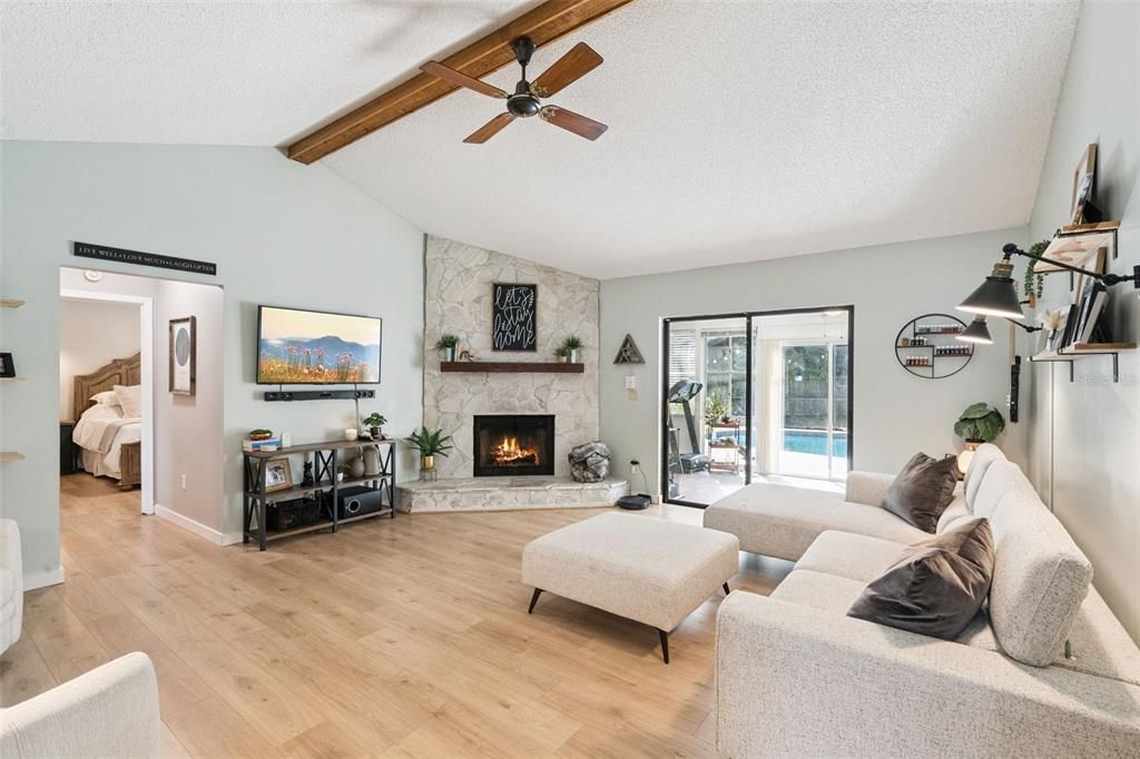 待售: $449,500 (3 贝兹, 2 浴室, 1664 平方英尺)