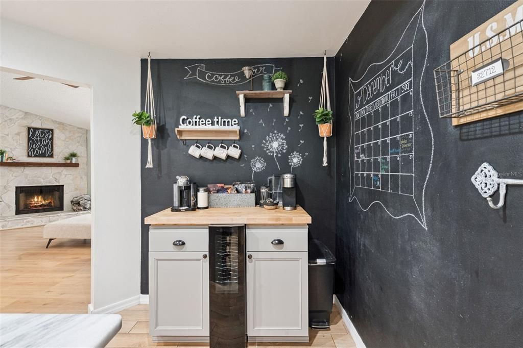 待售: $449,500 (3 贝兹, 2 浴室, 1664 平方英尺)