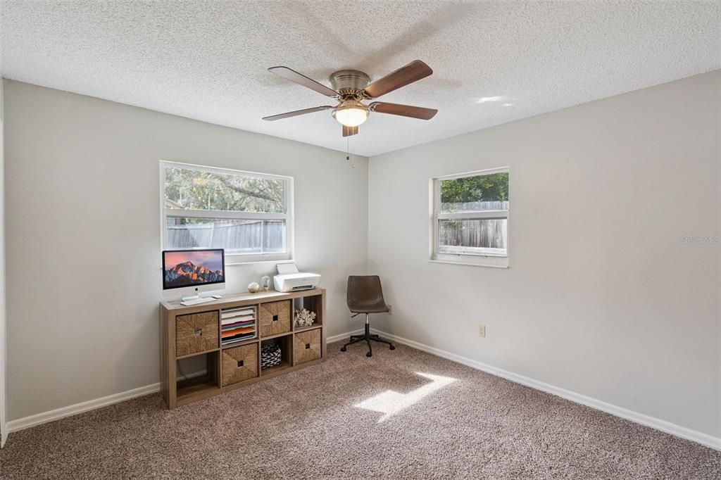 待售: $449,500 (3 贝兹, 2 浴室, 1664 平方英尺)