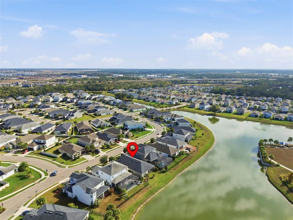 待售: $470,000 (4 贝兹, 3 浴室, 2403 平方英尺)