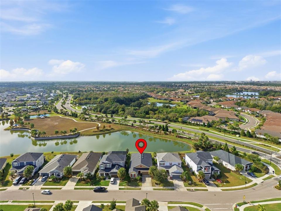 待售: $470,000 (4 贝兹, 3 浴室, 2403 平方英尺)