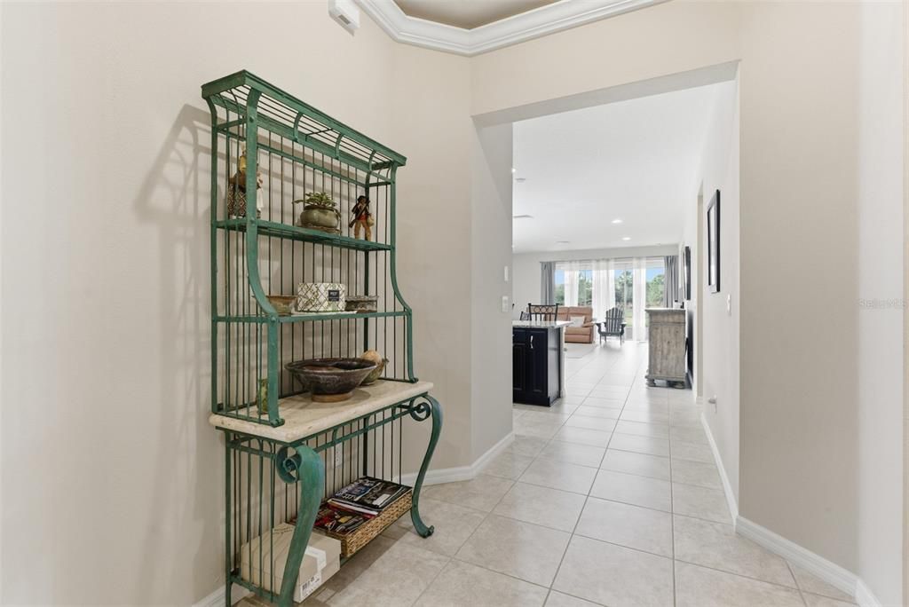 待售: $470,000 (4 贝兹, 3 浴室, 2403 平方英尺)