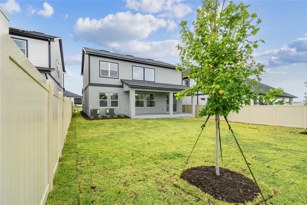 For Sale: $699,990 (4 beds, 3 baths, 2473 Square Feet)