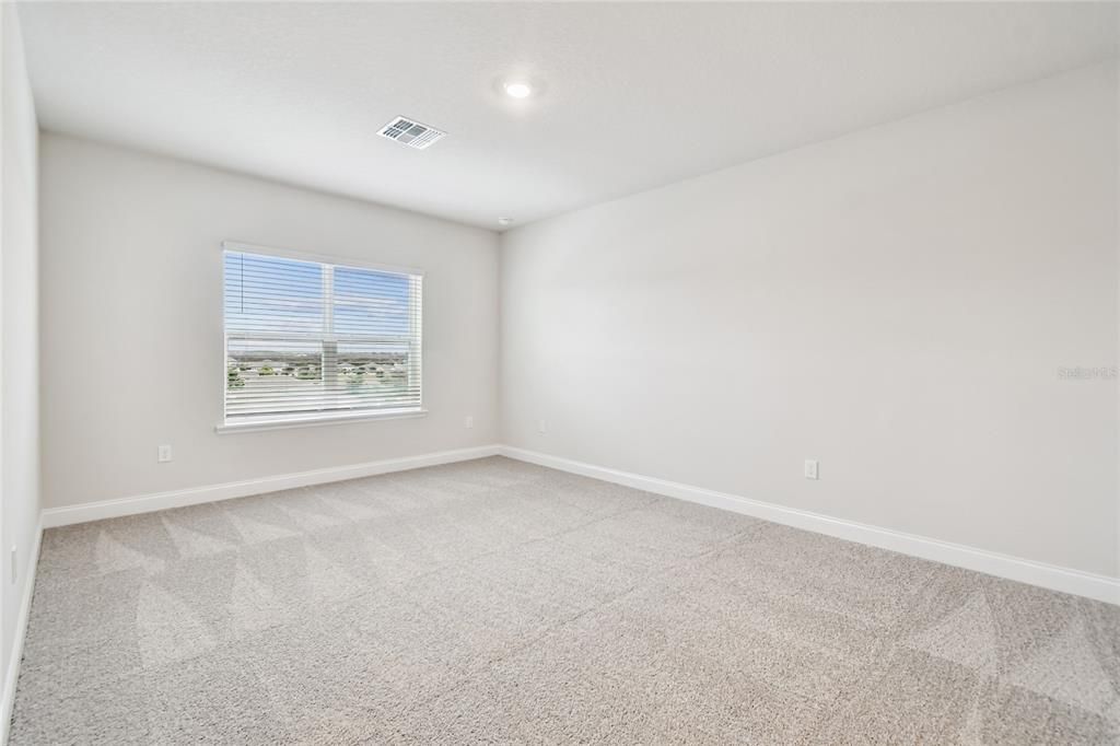 For Sale: $699,990 (4 beds, 3 baths, 2473 Square Feet)