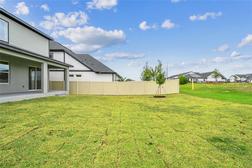 For Sale: $699,990 (4 beds, 3 baths, 2473 Square Feet)