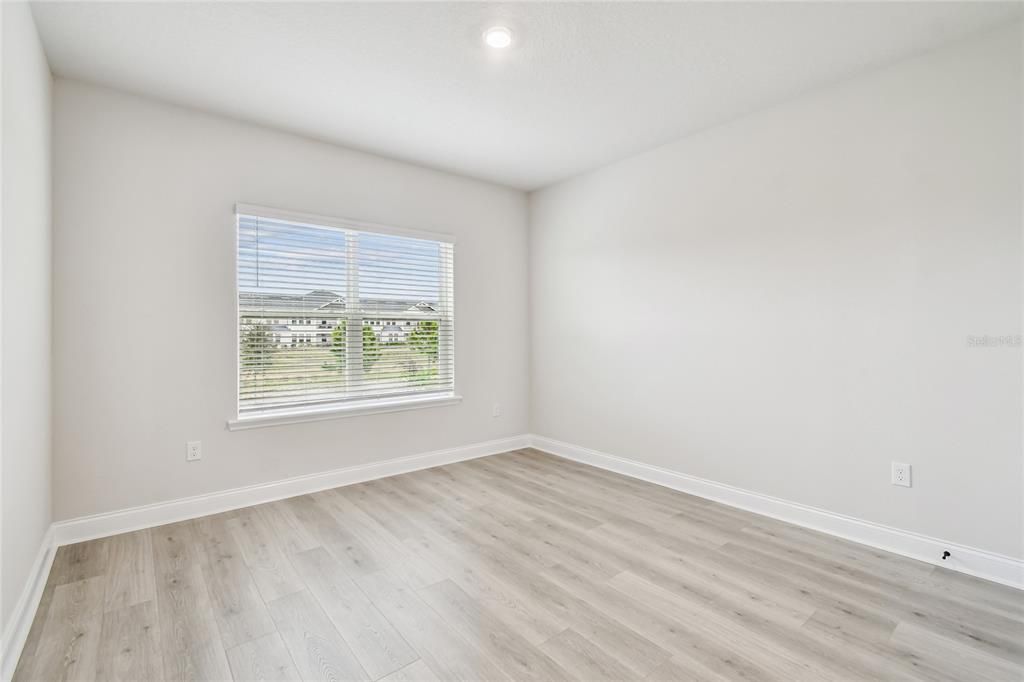 For Sale: $699,990 (4 beds, 3 baths, 2473 Square Feet)