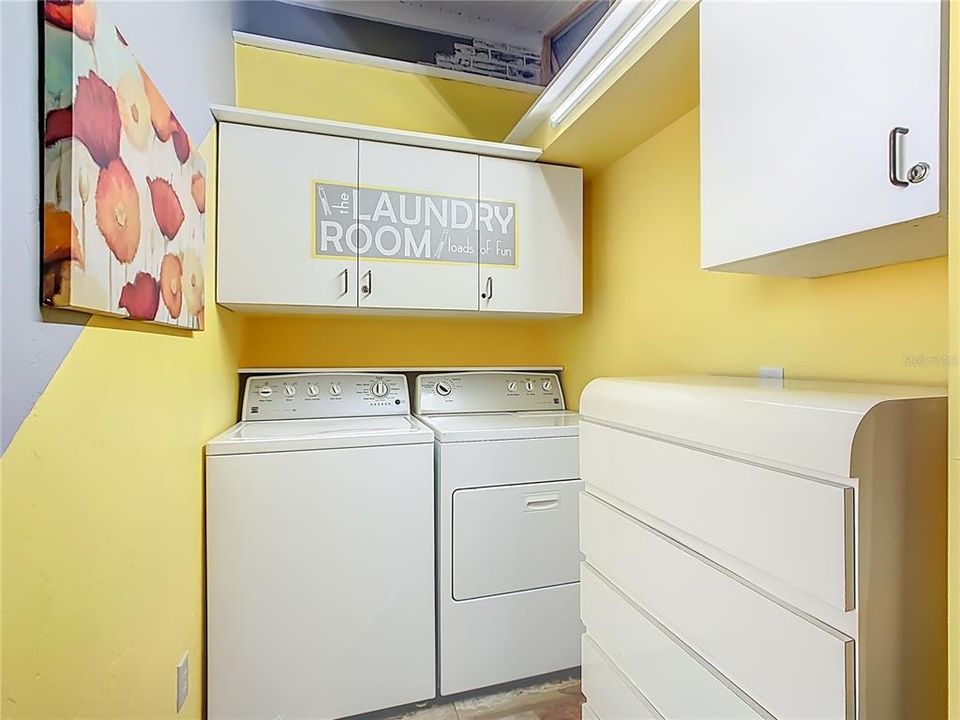For Sale: $144,000 (1 beds, 1 baths, 656 Square Feet)