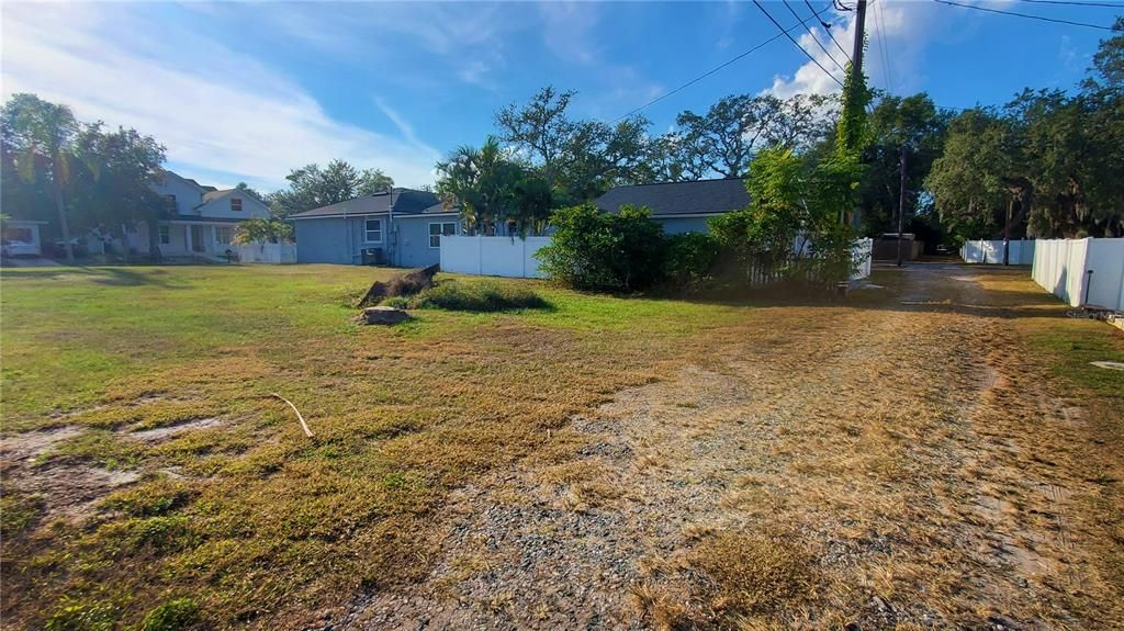 For Sale: $630,000 (0.17 acres)