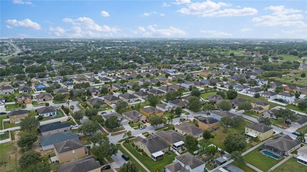 For Rent: $2,100 (3 beds, 2 baths, 1654 Square Feet)