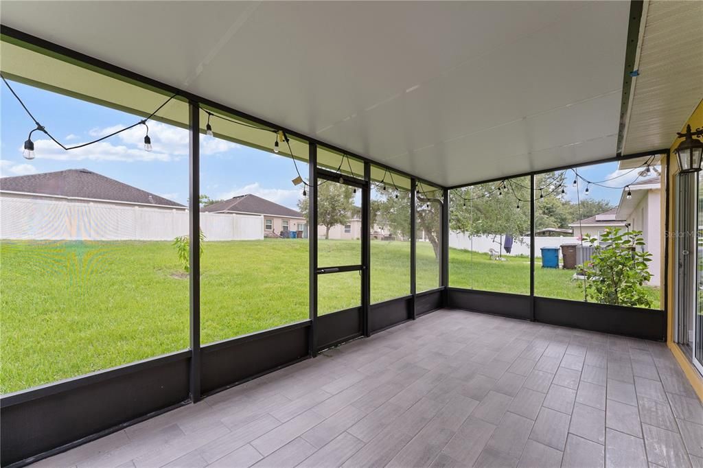 For Rent: $2,100 (3 beds, 2 baths, 1654 Square Feet)